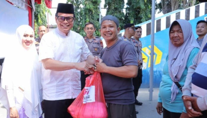 Polresta Palu Sembelih 15 Ekor Sapi dan 1 Kambing