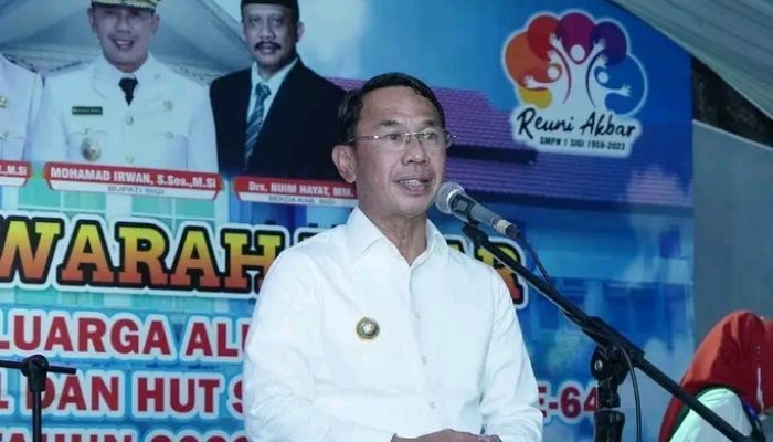 Pengurus IKA SMP 1 Sigi Dikukuhkan, Irwan Lapata Sampaikan Rasa Bangga Dan Bahagia