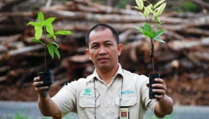 Berkhidmat Layani Umat, Jimmy Stevans Rumampuk Caleg DPR-RI Siap Berjuang Untuk Kesejahteraan Masyarakat Sulteng